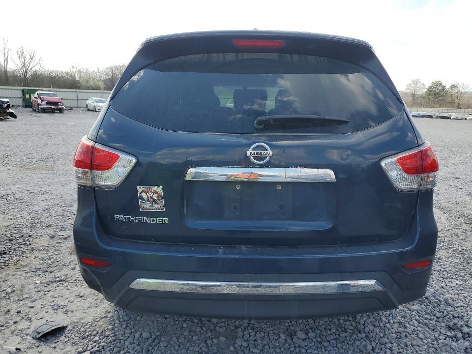 2015 Nissan Pathfinder s