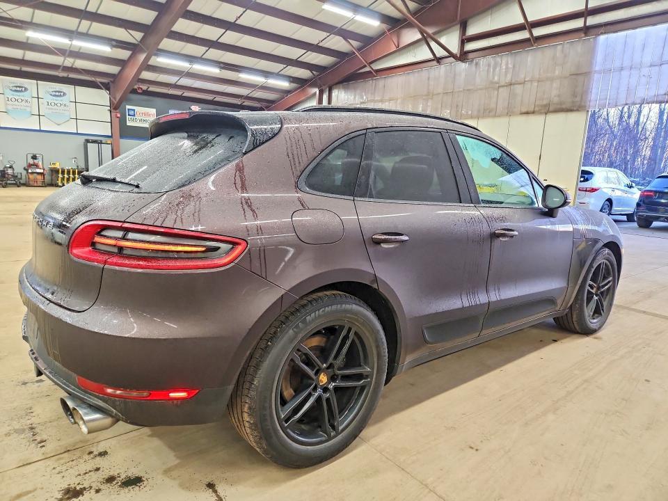 2016 Porsche Macan s