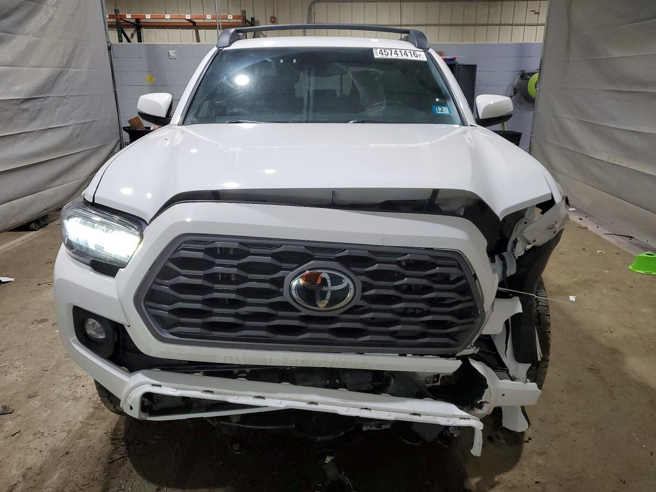 2023 Toyota Tacoma TRD OFF-Road