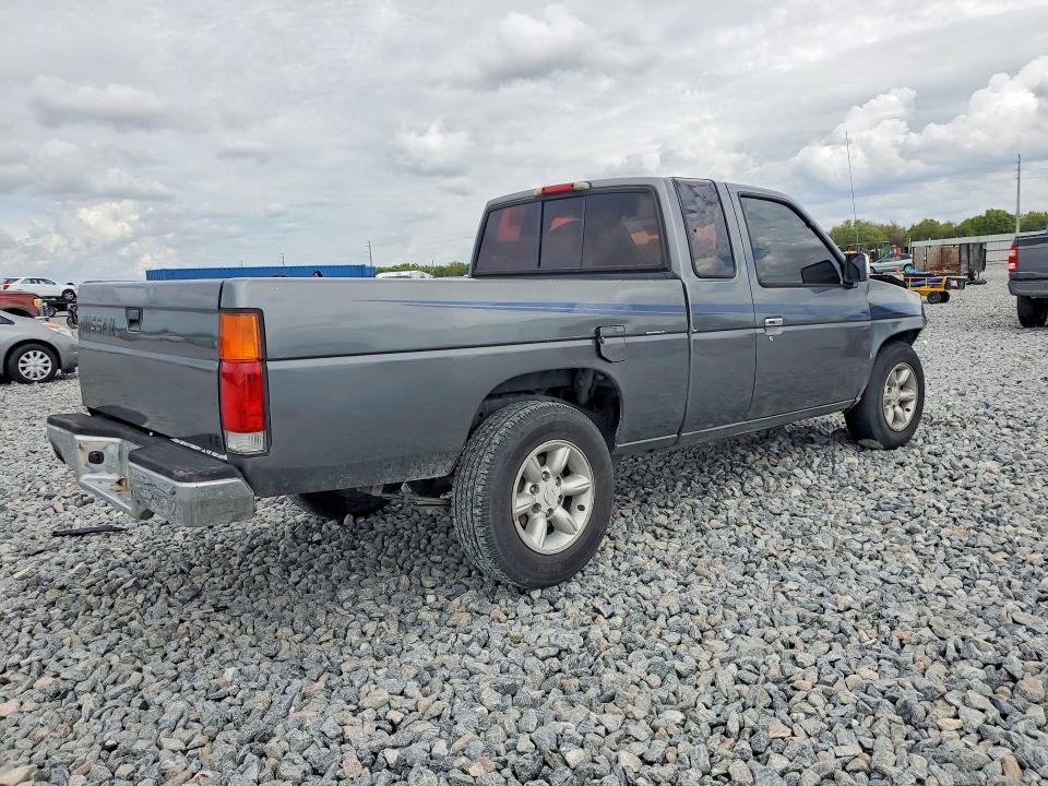 1996 Nissan Truck XE