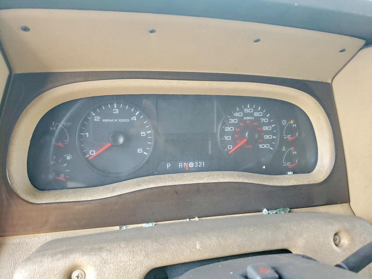 2012 Ford F53