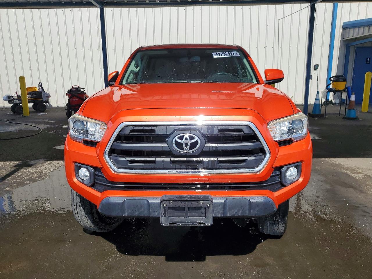 2017 Toyota Tacoma SR5 V6