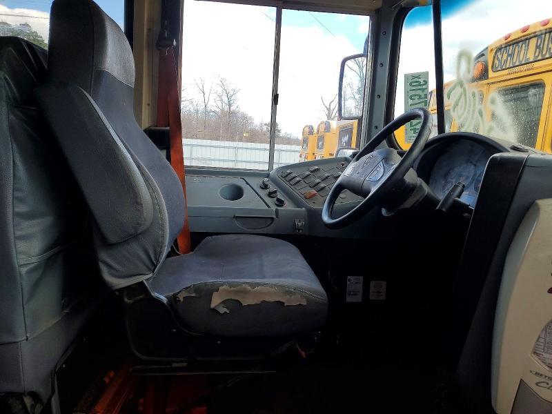 2013 Ic Corporation Ce Series School-school bus