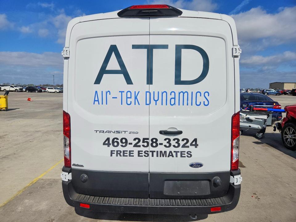 2025 Ford Transit T-250