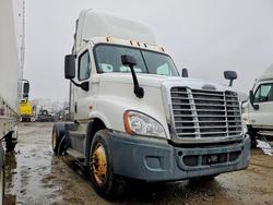 Salvage trucks for sale at Ellwood City, PA auction: 2016 Freightliner Cascadia 125 Semi Truck