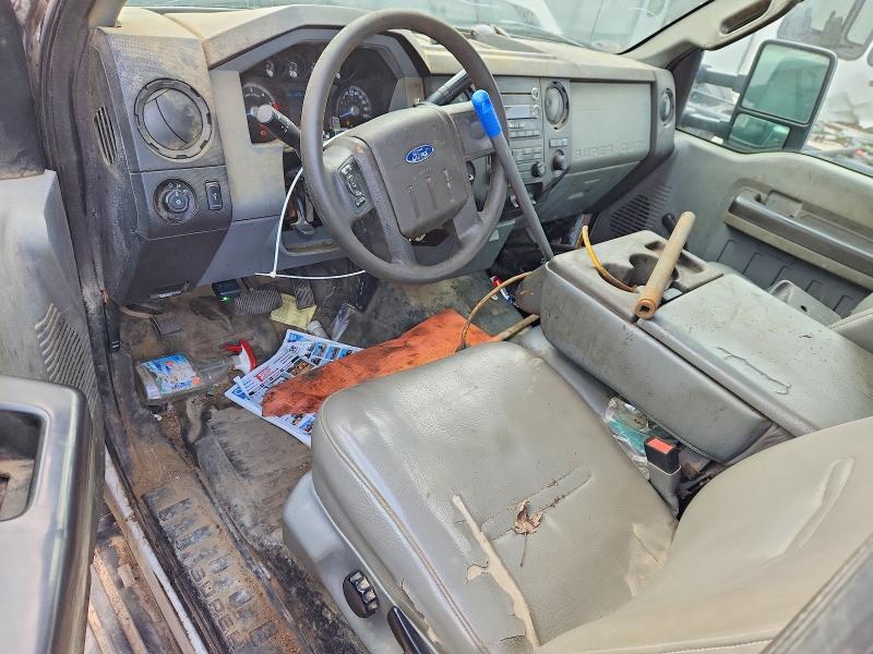 2013 Ford F450 Super Duty Flatbed Truck