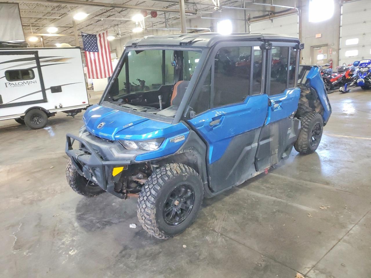 2022 Can-Am Defender Max Limited Cab HD10