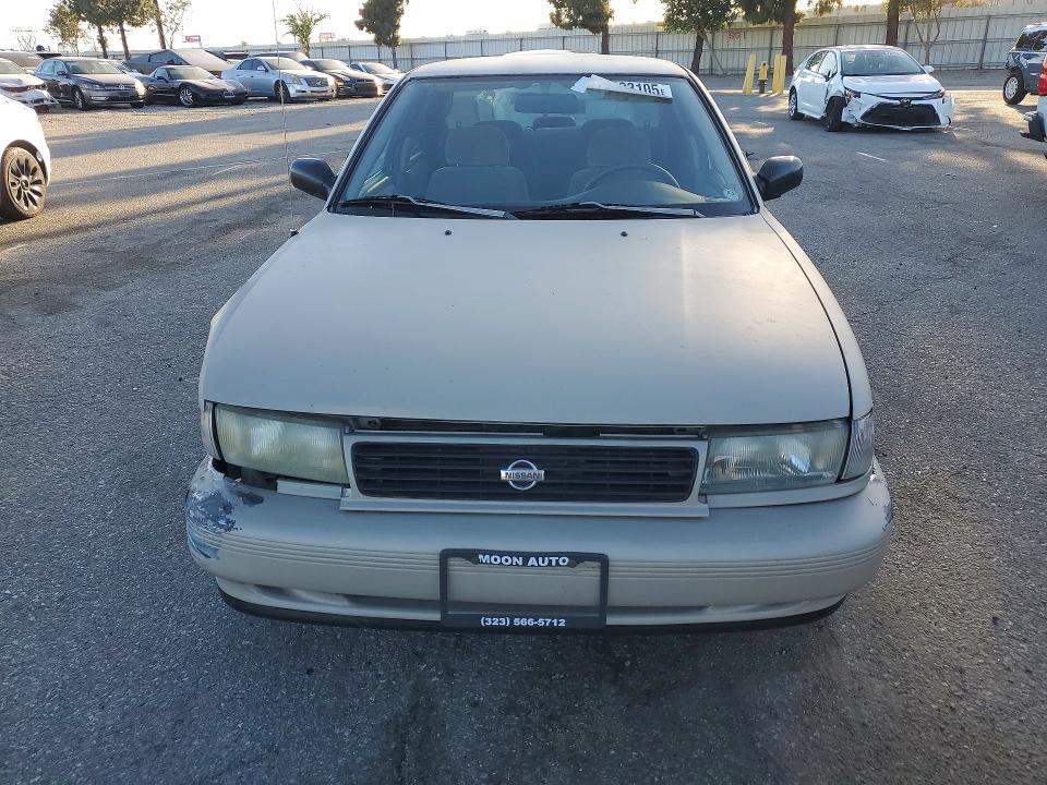1994 Nissan Sentra e