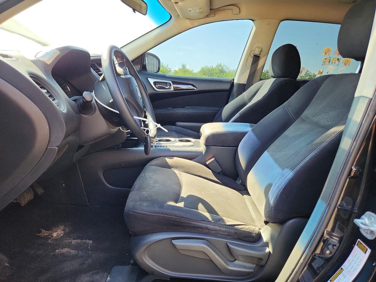 2015 Nissan Pathfinder s