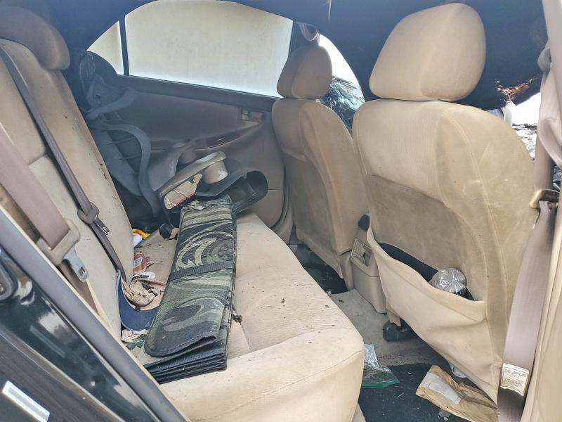 2005 Toyota Corolla le