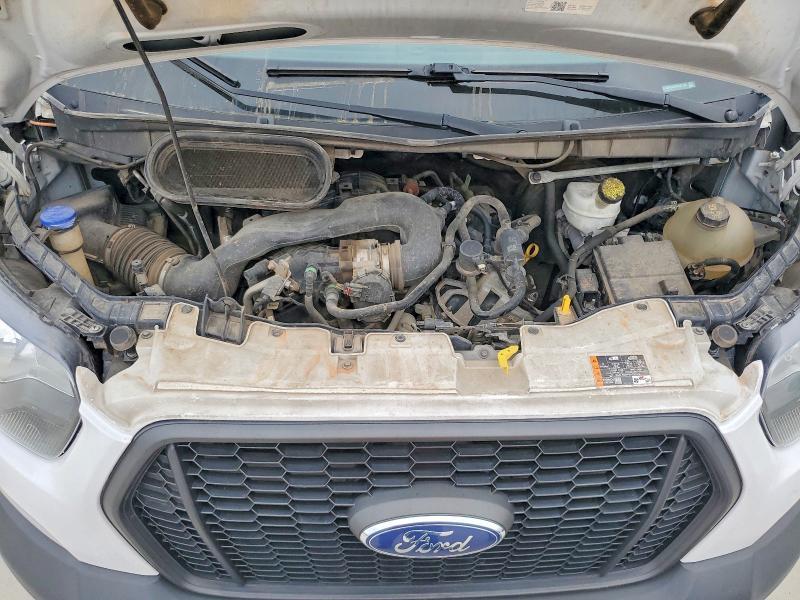 2022 Ford Transit Delivery Truck