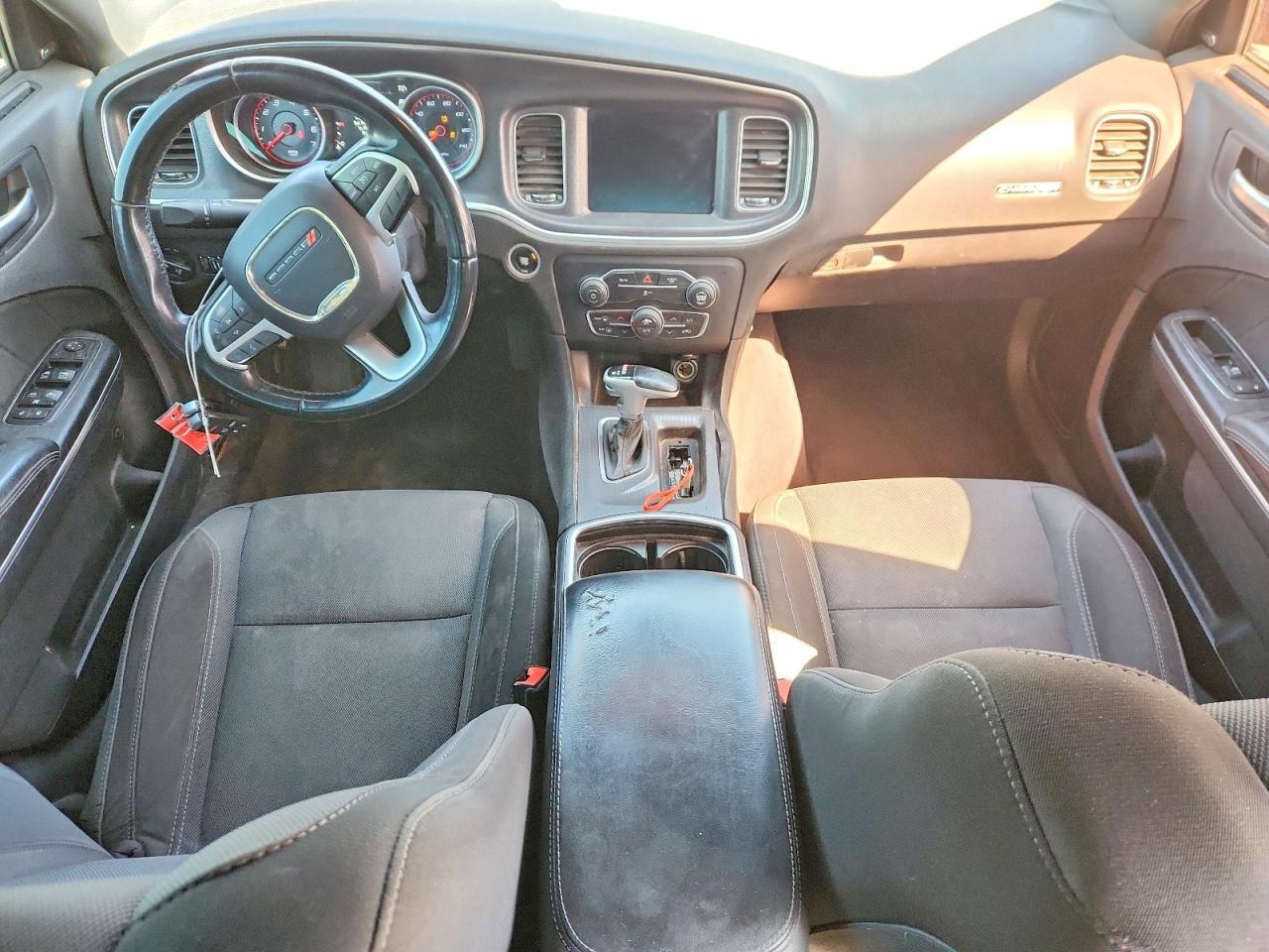 2017 Dodge Charger sxt