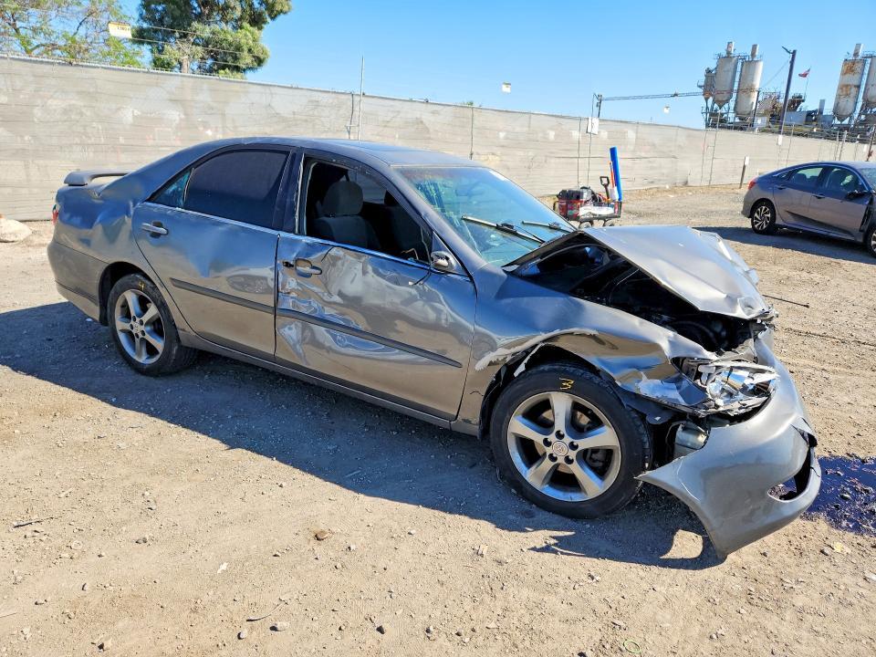 2005 Toyota Camry se V6