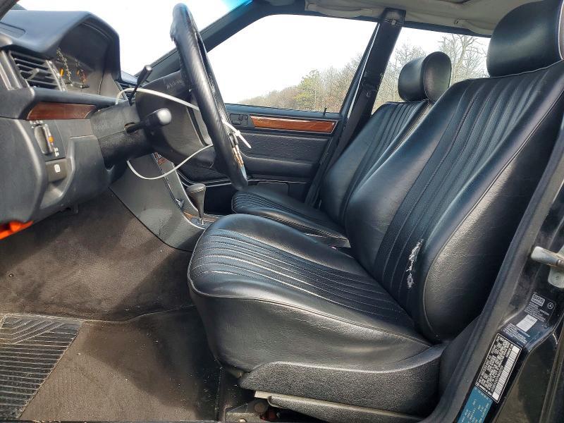 1992 Mercedes-Benz 300 e 2.6