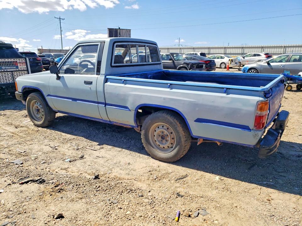 1984 Toyota Pickup Base