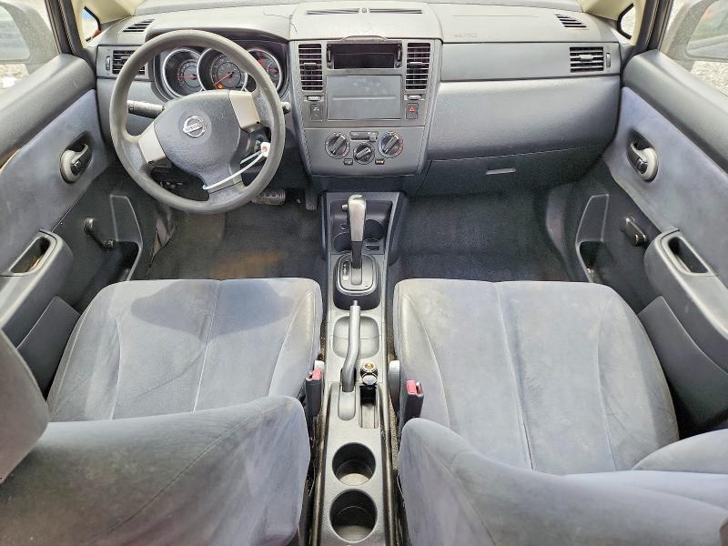 2011 Nissan Versa 1.6 Base