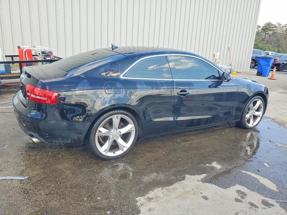 2010 Audi A5 Premium Plus