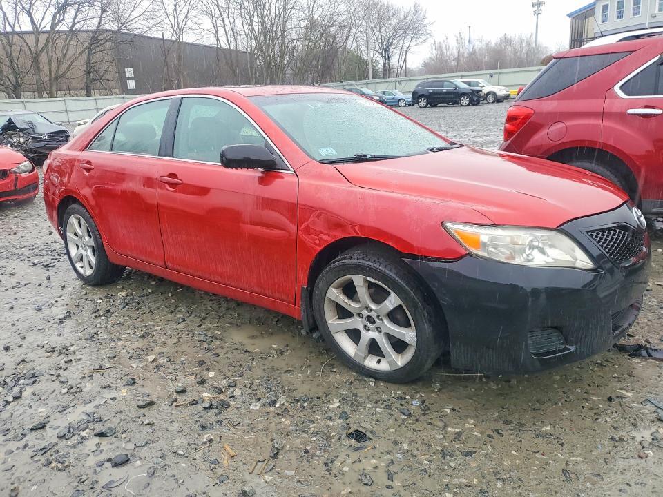 2010 Toyota Camry le