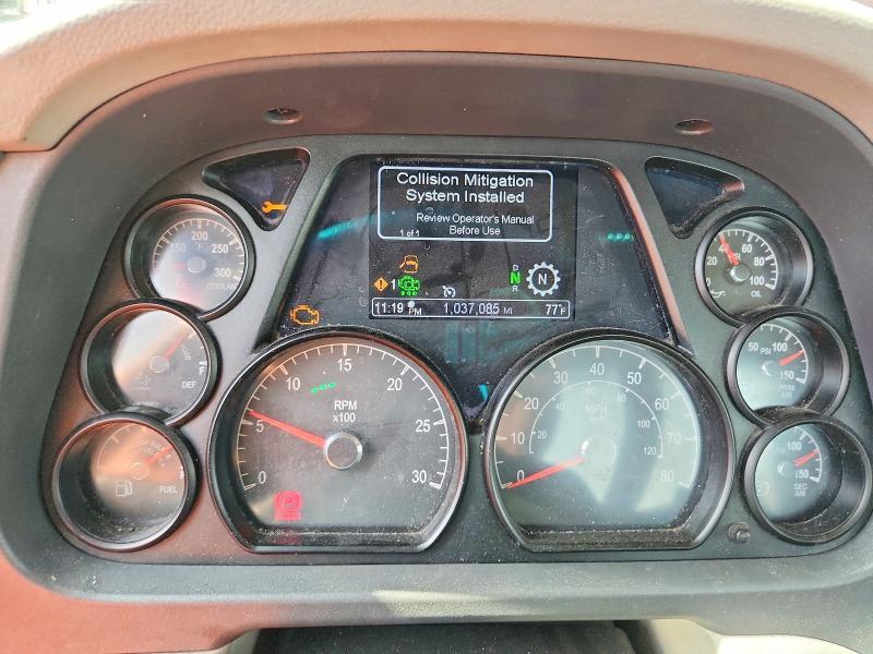 2021 Peterbilt 579 Semi Truck