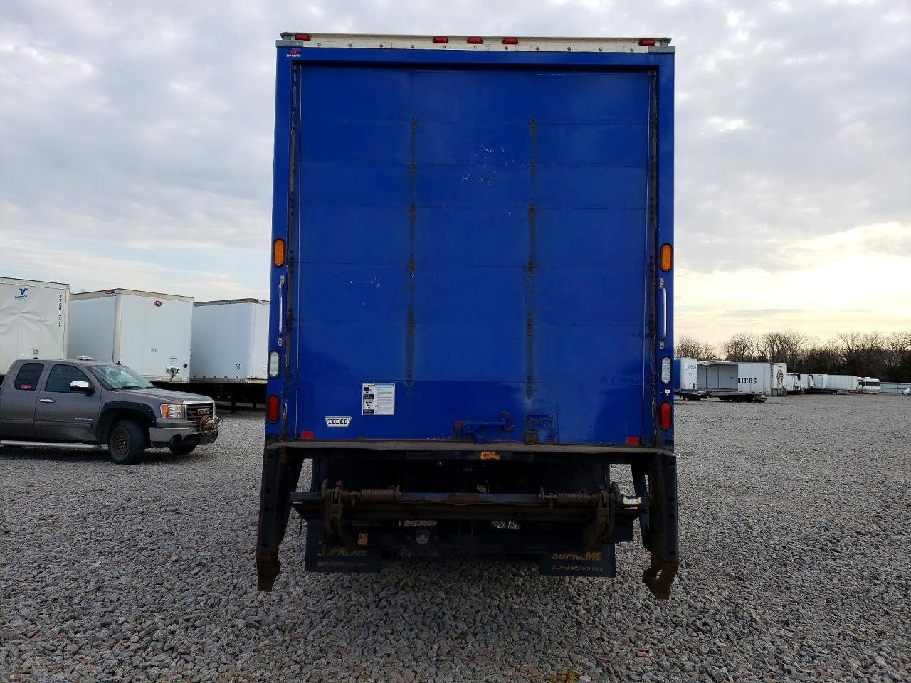 2014 Freightliner Business Class M2 BOX Truck