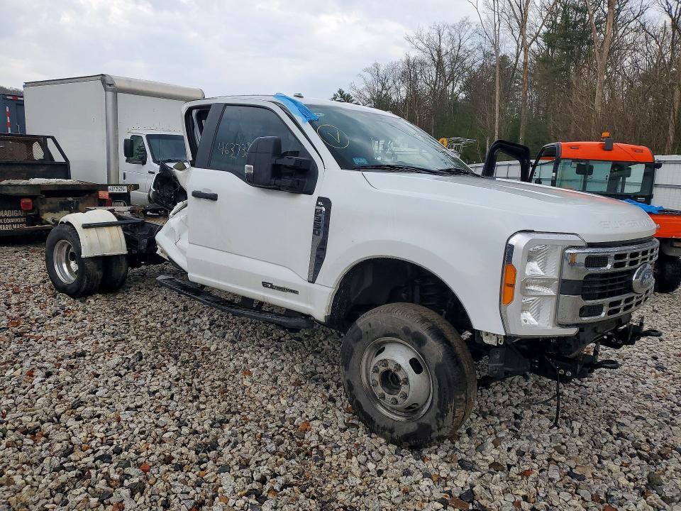 2023 Ford F350 Super Duty