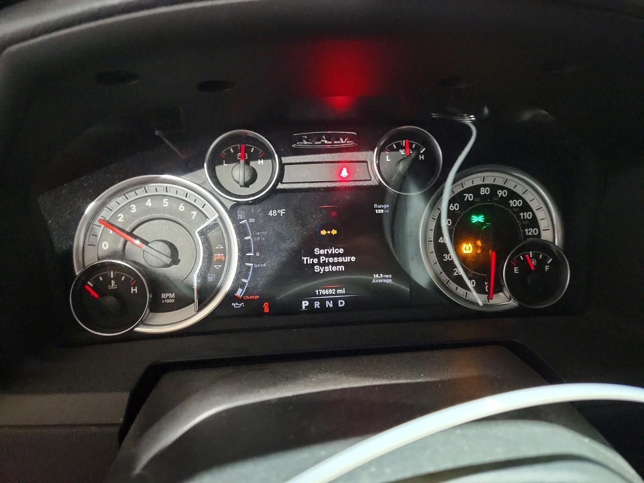 2014 Dodge RAM 1500 Sport