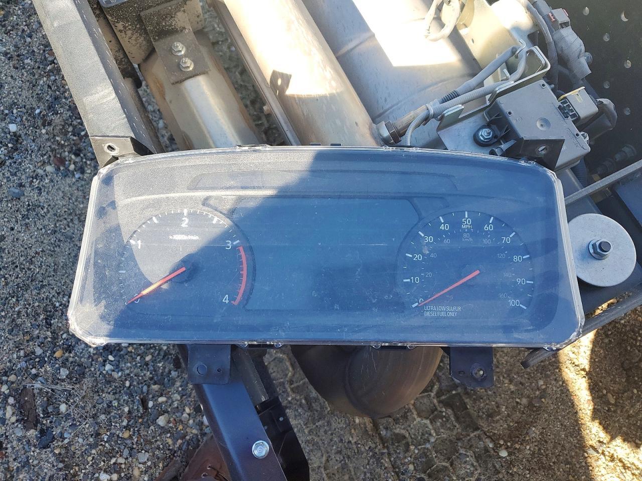 2025 Isuzu NRR Truck Cab AND Chassis