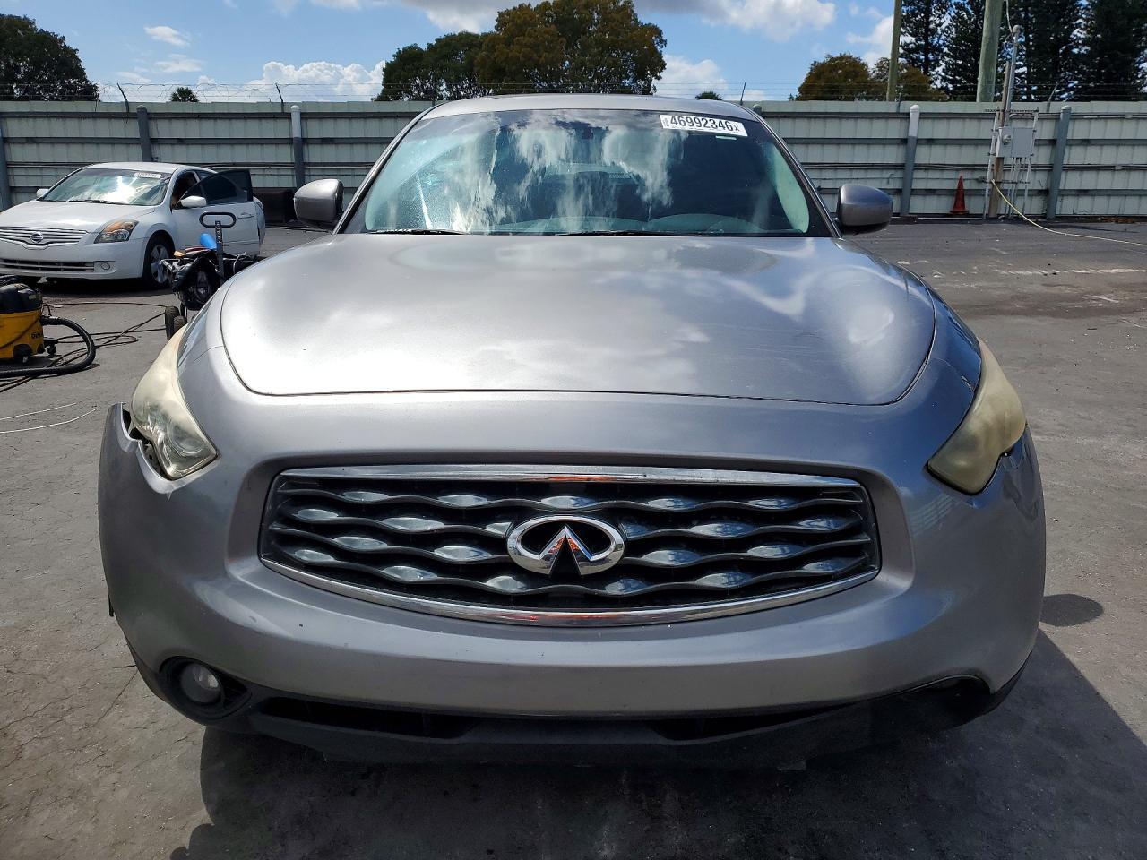 2010 Infiniti Fx35 Base