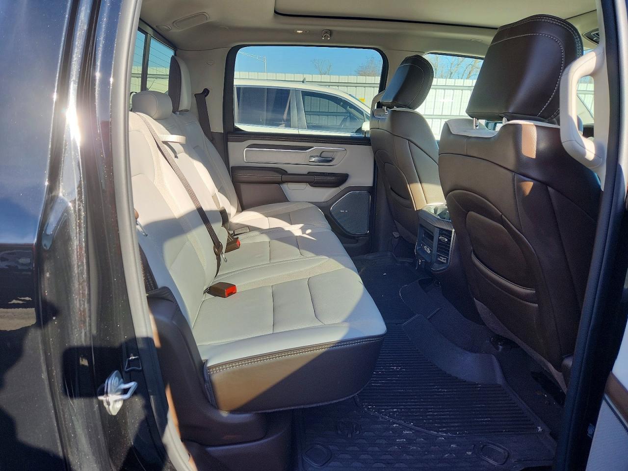 2025 Dodge 1500 Laramie