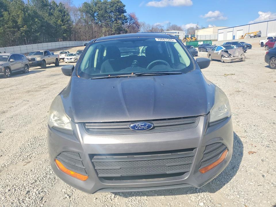 2013 Ford Escape s