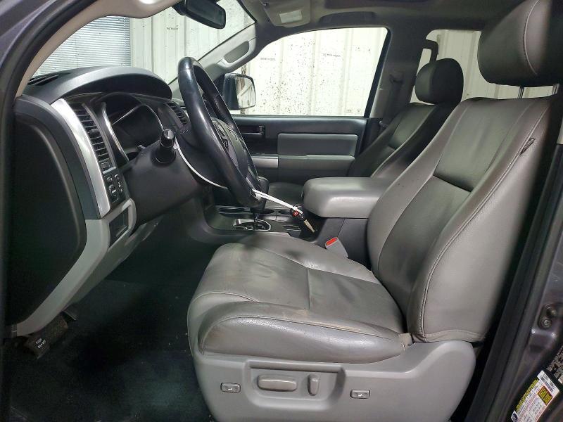 2018 Toyota Sequoia SR5