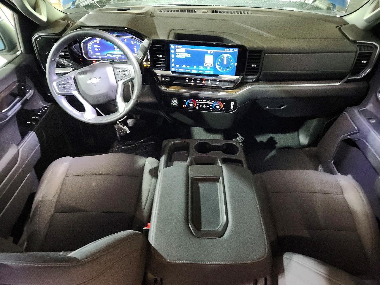 2024 Chevrolet Silverado K1500 LT-L
