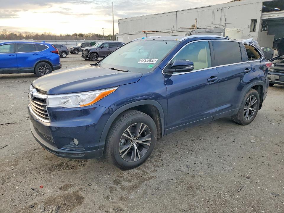 2016 Toyota Highlander xle