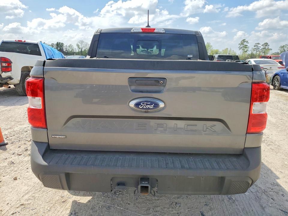 2023 Ford Maverick XL