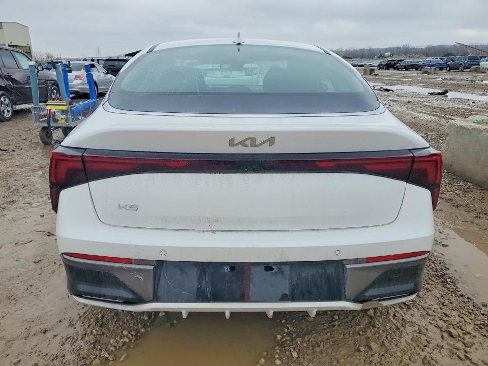 2025 KIA K5 lxs