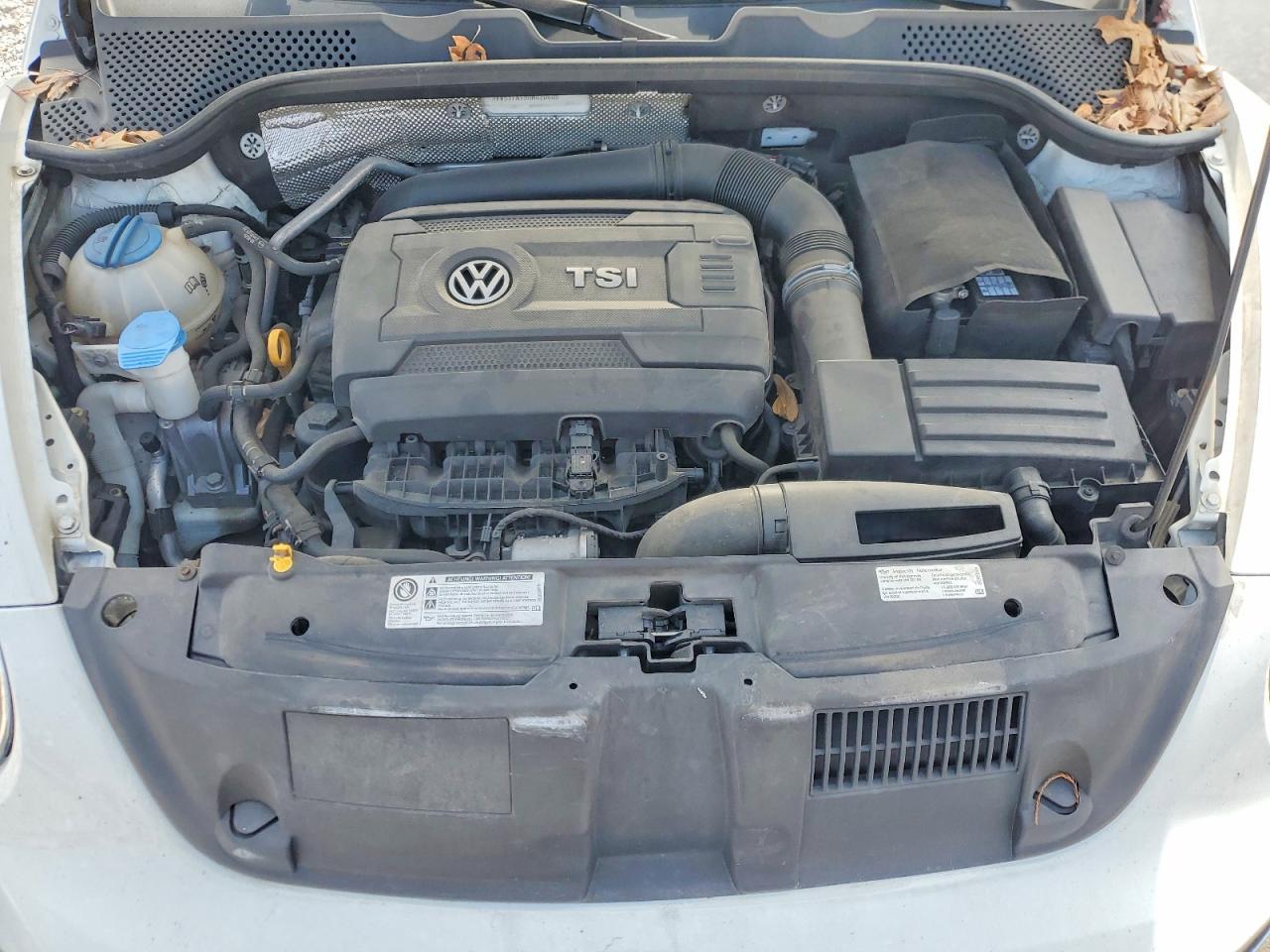 2017 Volkswagen Beetle s