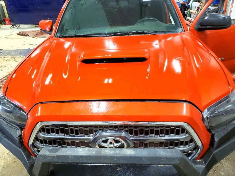2016 Toyota Tacoma TRD Sport