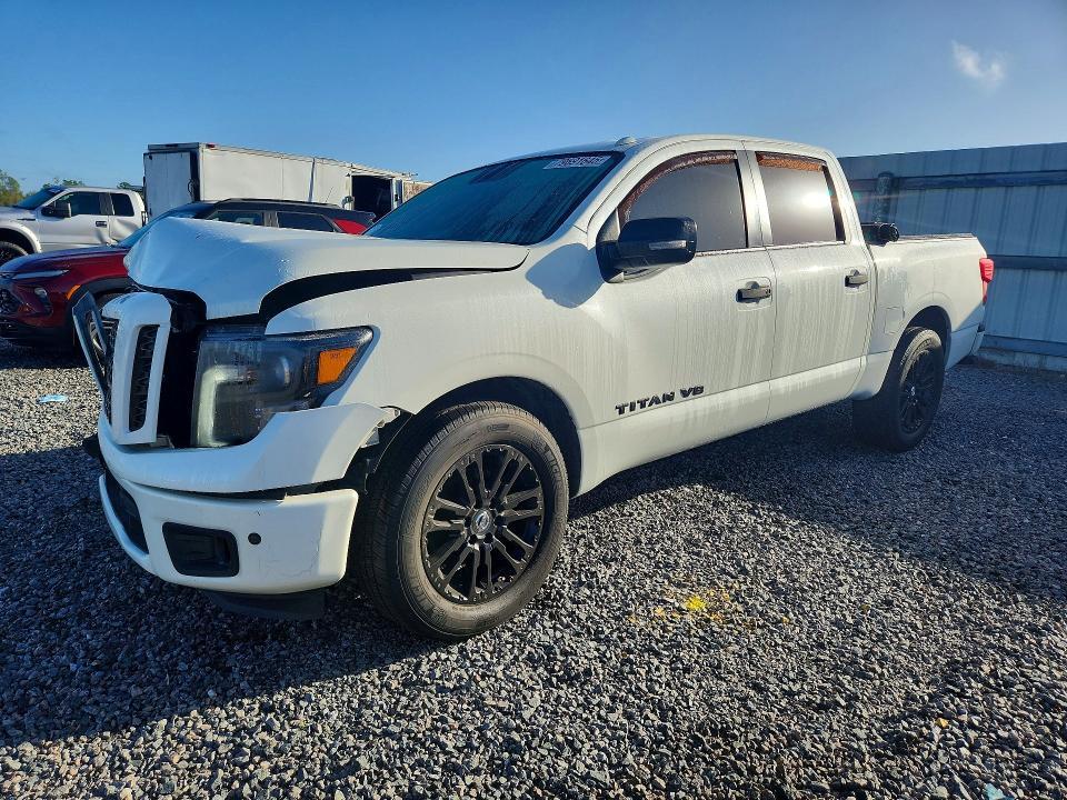 2018 Nissan Titan SV