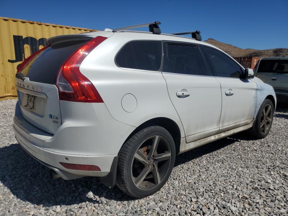 2015 Volvo Xc60 T6 R-design Platinum
