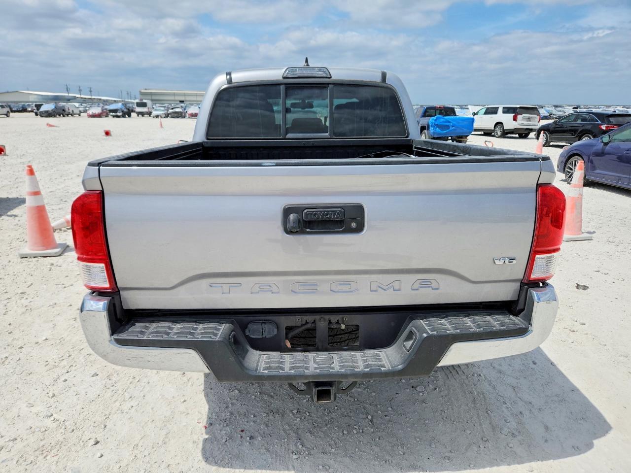 2016 Toyota Tacoma SR5 V6