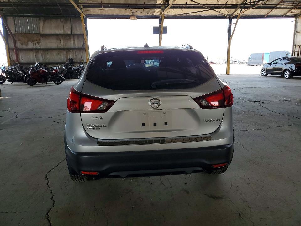 2017 Nissan Rogue Sport sv