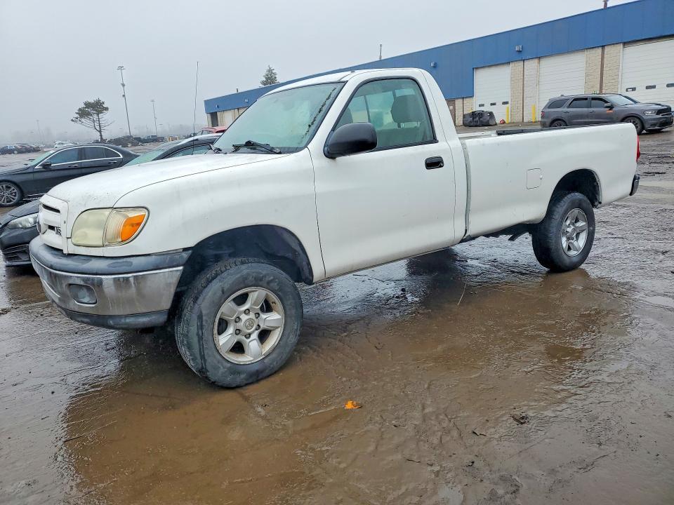 2005 Toyota Tundra Base