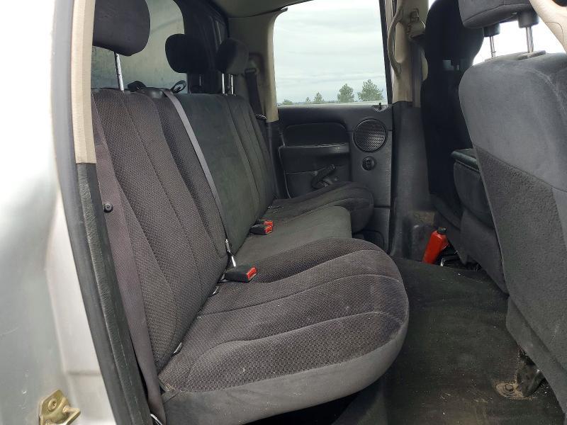 2005 Dodge RAM 2500 ST