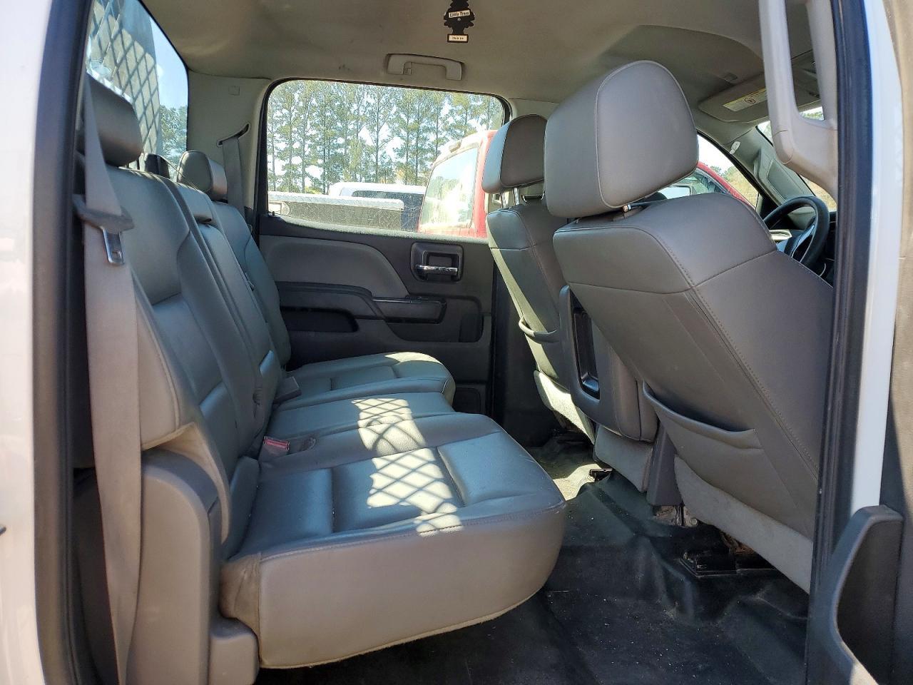 2016 Chev Rolet Silverado Flatbed Truck