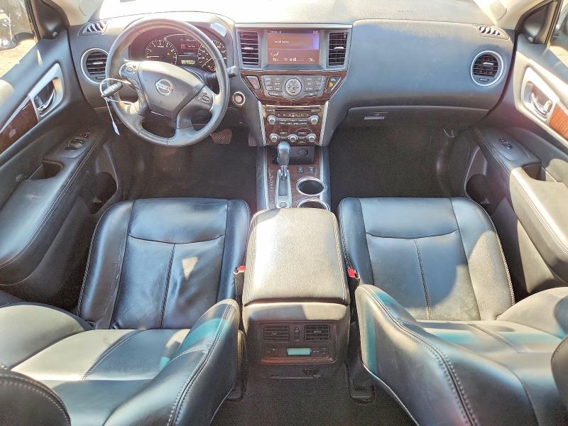 2015 Nissan Pathfinder sl