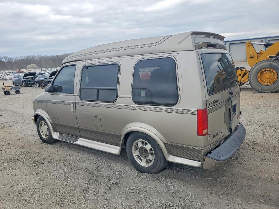 2001 GMC Safari