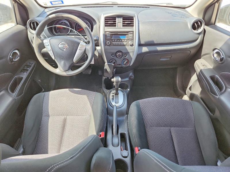 2017 Nissan Versa 1.6 sv
