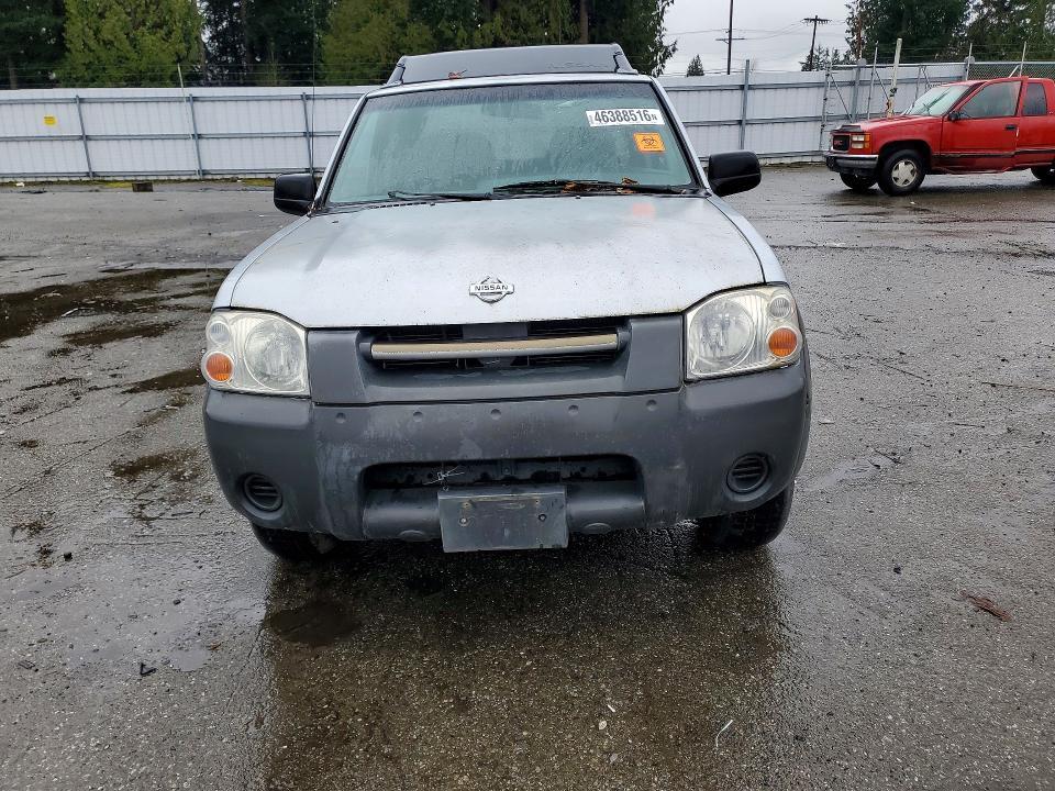 2001 Nissan Frontier XE