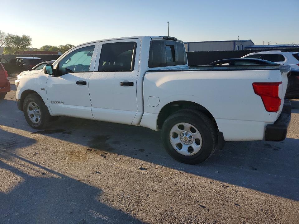 2017 Nissan Titan S