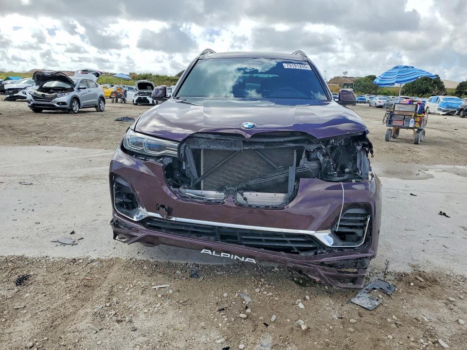 2021 BMW X7 Alpina XB7